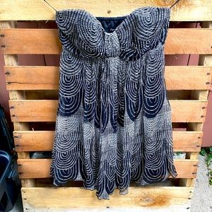 Express strapless dress. Size 8.